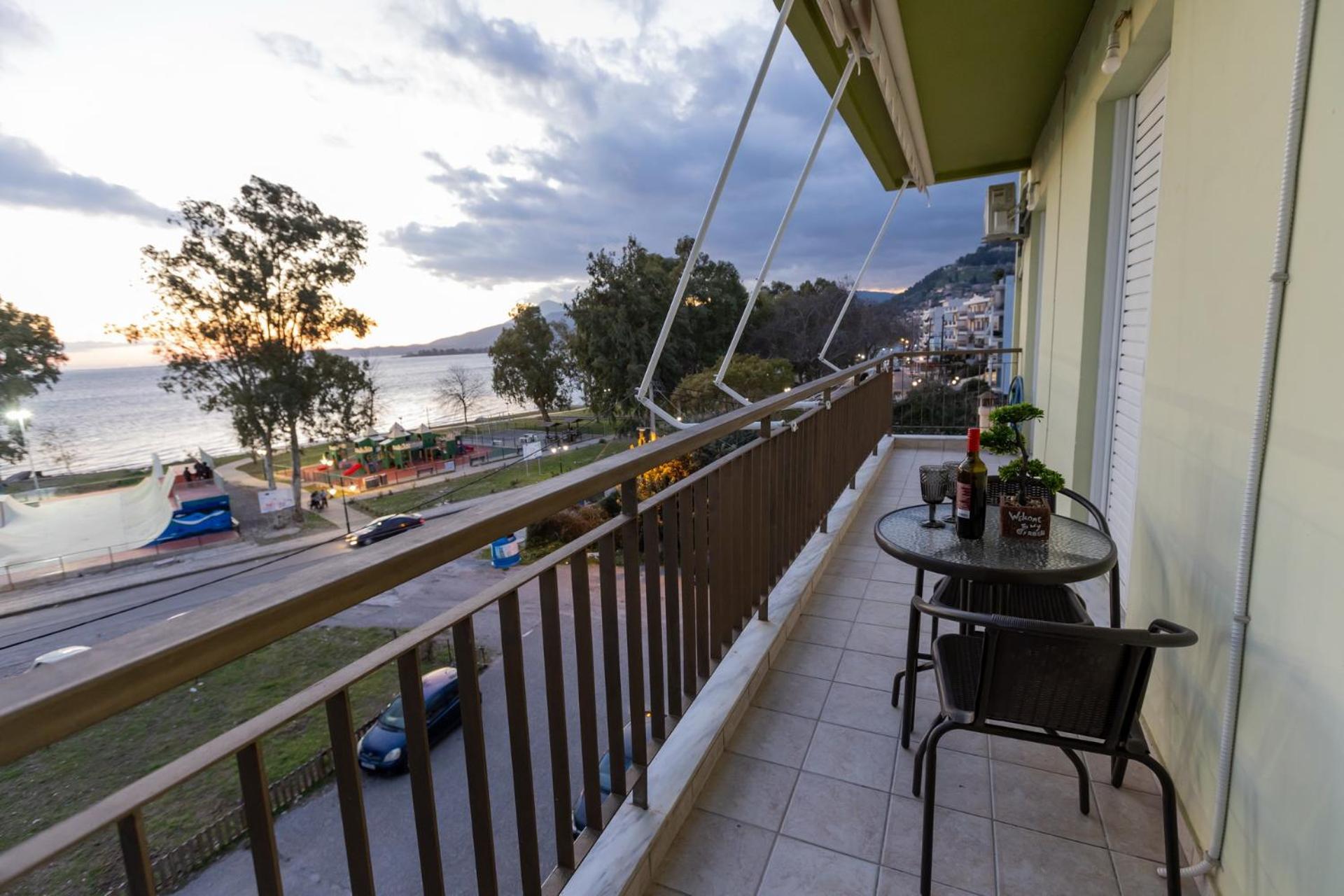 Vicky'S View House Appartement Nafpaktos Buitenkant foto
